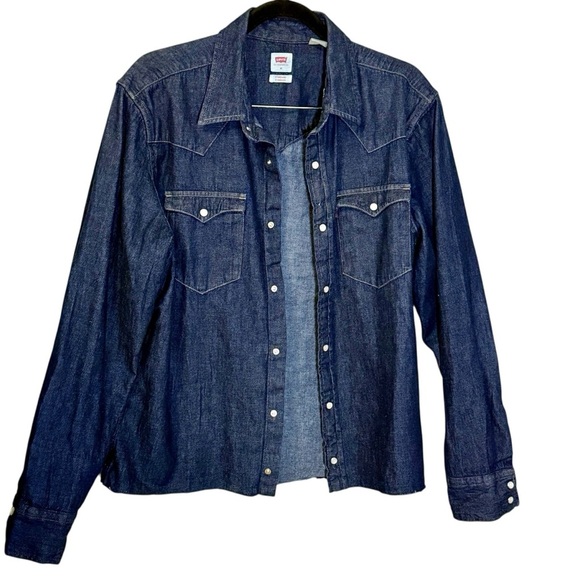 Levi's Dark Blue Button Down Shirt - Picture 4 of 9